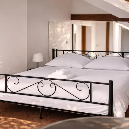 Appartement L’écrin Sous Les Toits – Coeur De Paris